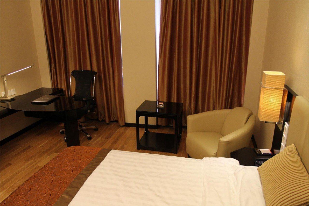 A.c. Art Museum Hotel 4*